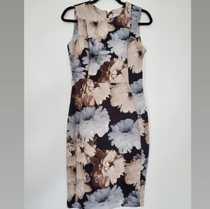 Calvin Klein - Fitted Floral Midi Dress